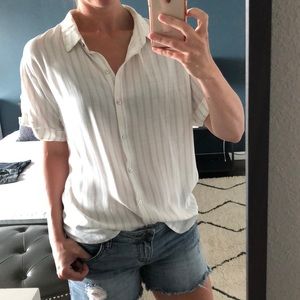 Breezy short-sleeve button-up